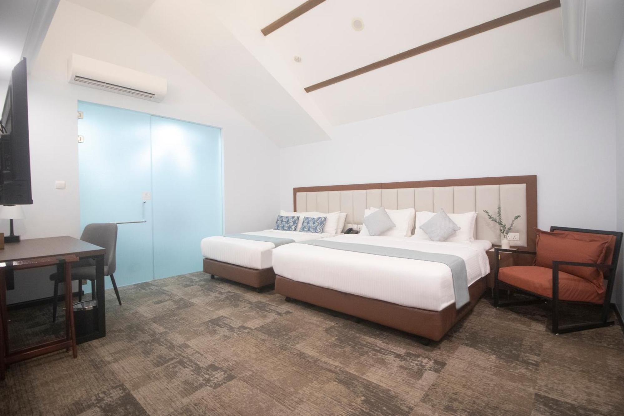 Santa Grand Hotel East Coast A Nuve Group Collection Сингапур Екстериор снимка